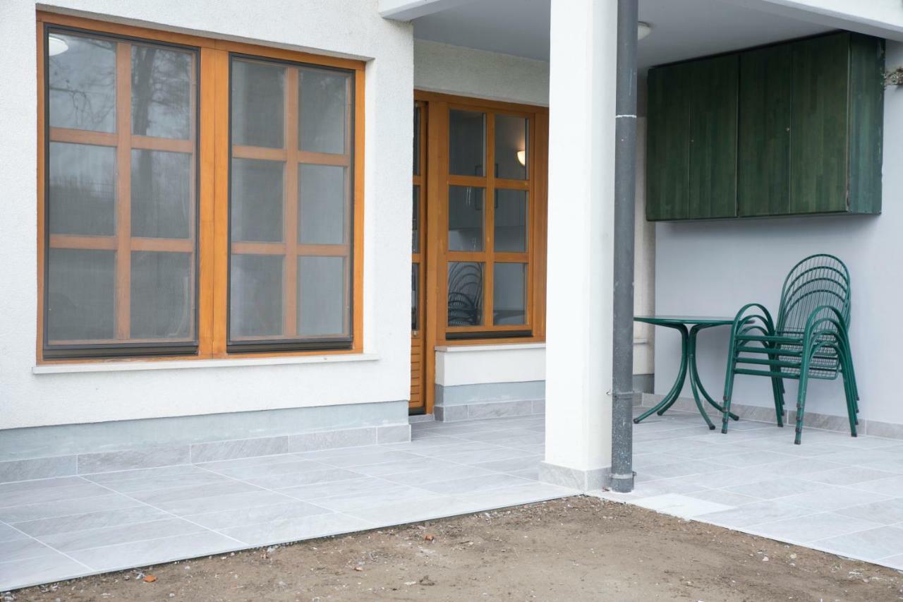 Apartma Spelca Banovci Extérieur photo