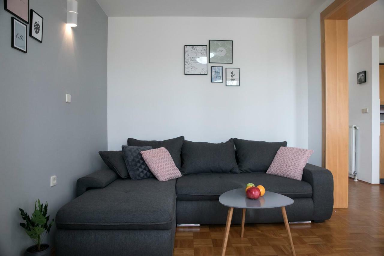 Apartma Spelca Banovci Extérieur photo